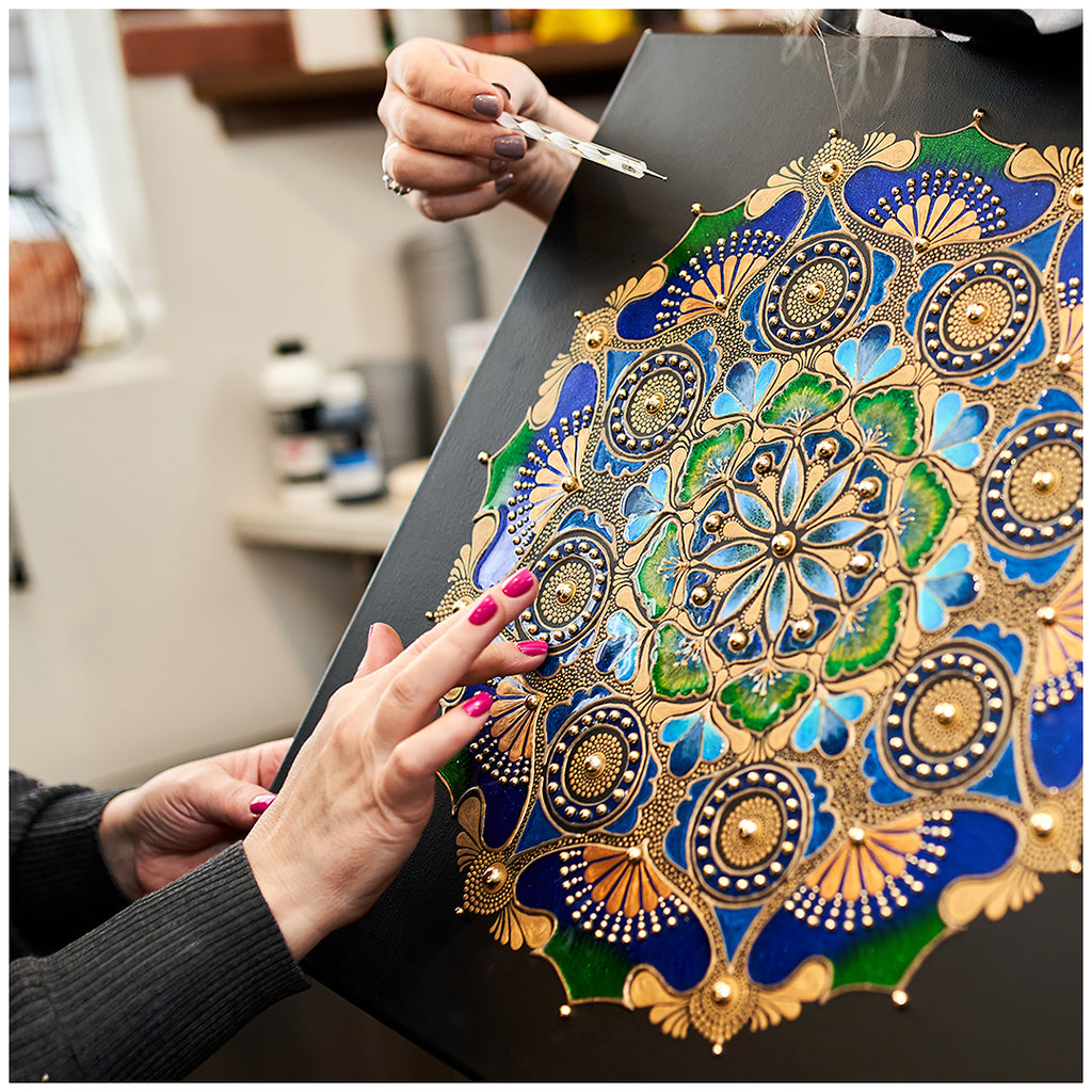 Gratitude Dots: Thanksgiving Plate Mandalas