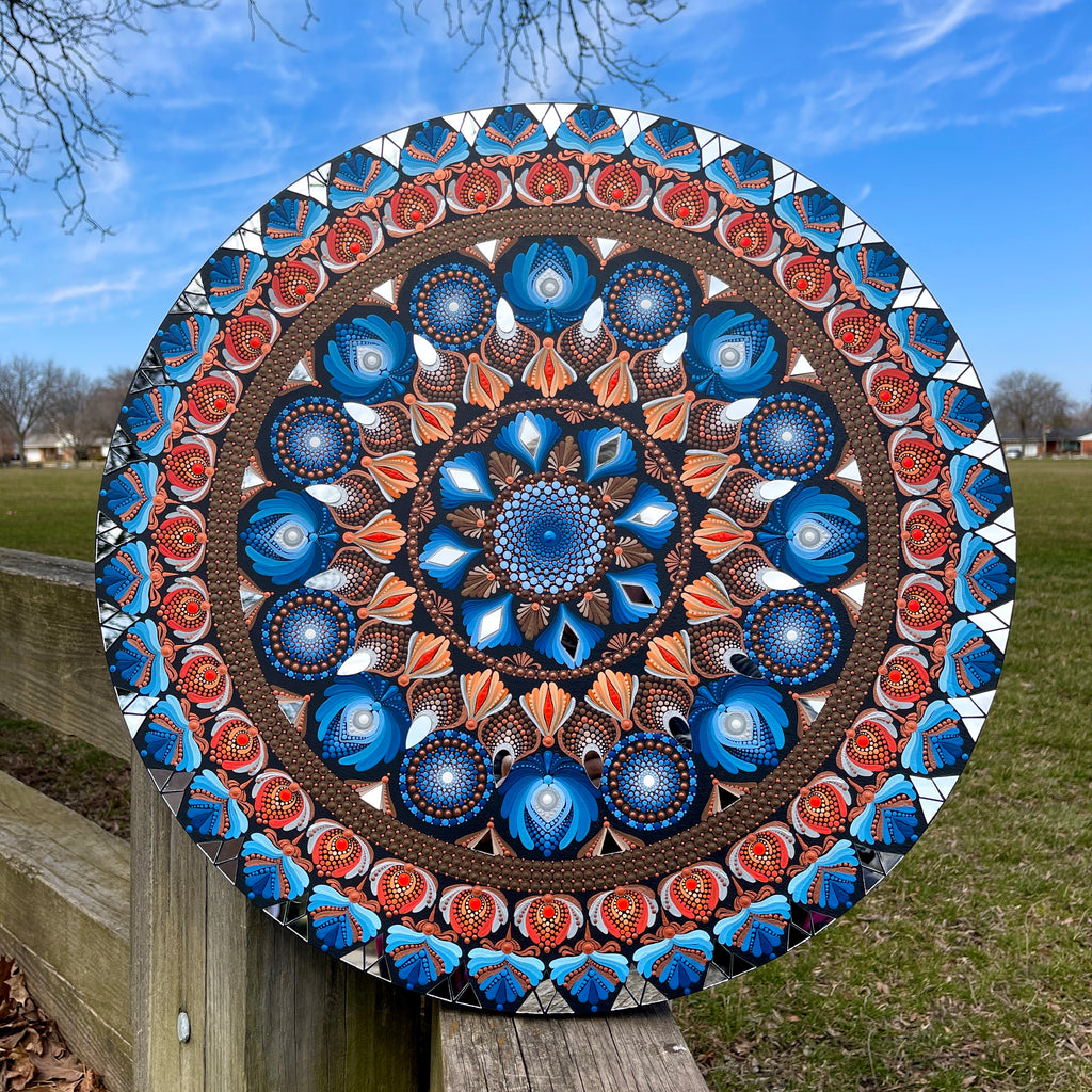 Round Mandala Décor On Wooden Base