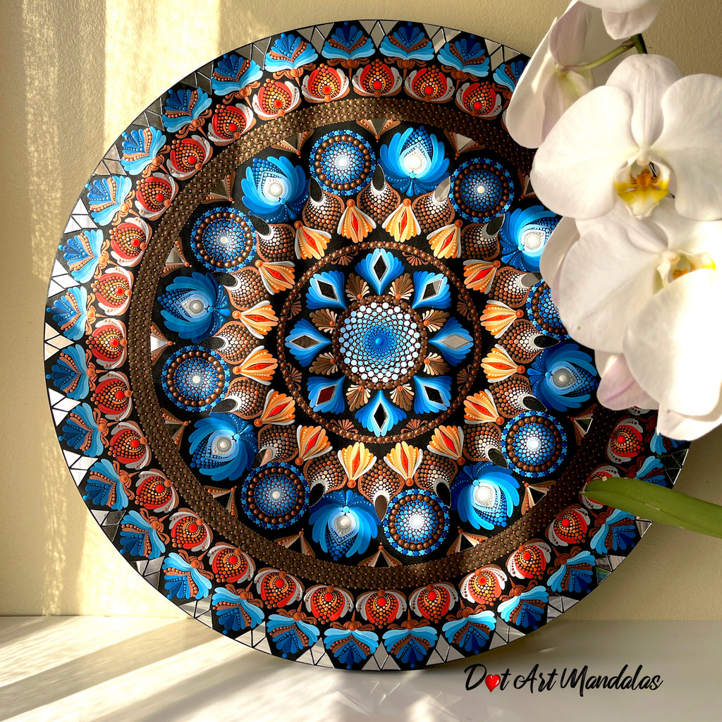 Round Mandala Décor On Wooden Base